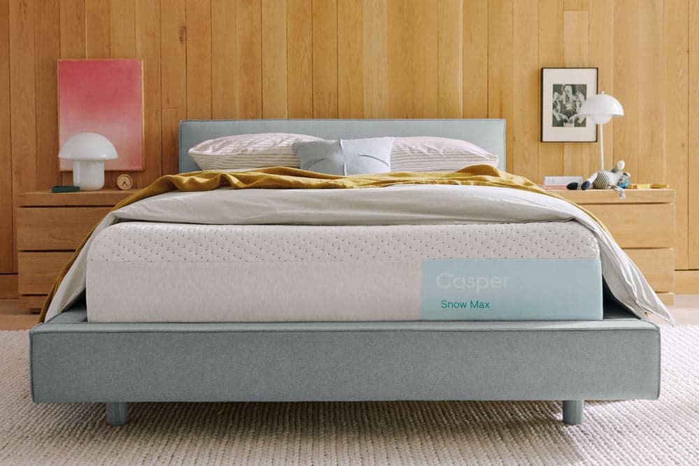 Split King bed with Casper's Dream Max and Snow Max mattresses