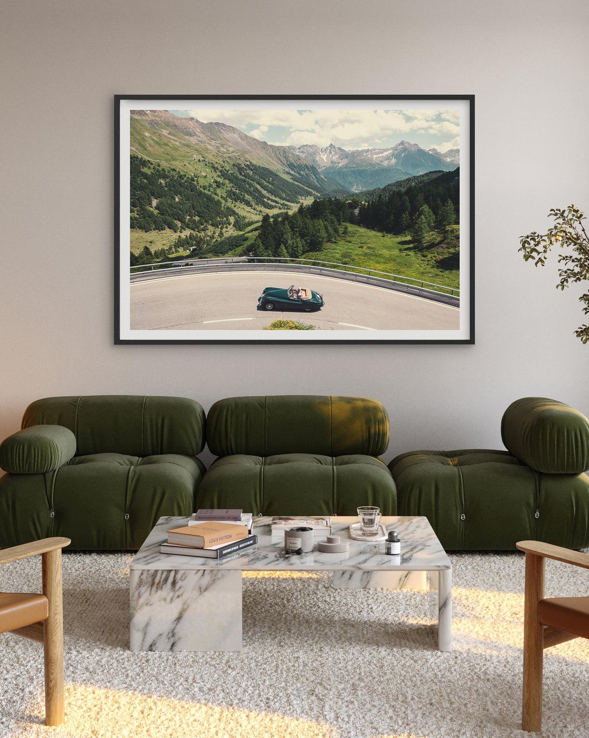 Sunday Drive - room scene